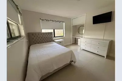 7321 Taylor St, Hollywood, FL 33024 - Photo 14