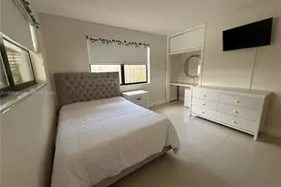 7321 Taylor St, Hollywood, FL 33024 - Photo 14