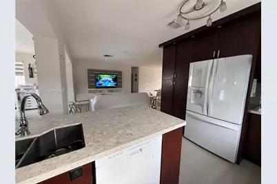 7321 Taylor St, Hollywood, FL 33024 - Photo 6