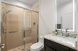 2913 Cascada Isle Way, Cooper City, FL 33024 - Photo 30