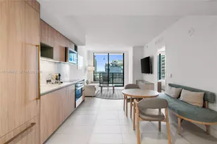 159 NE 6th St, Miami, FL 33132 - Photo 1