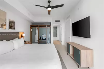 159 NE 6th St #2804, Miami, FL 33132 - Photo 34