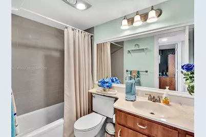 9420 S Hollybrook Lake Dr #302, Pembroke Pines, FL 33025 - Photo 22