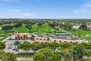 9420 S Hollybrook Lake Dr, Pembroke Pines, FL 33025 - Photo 48