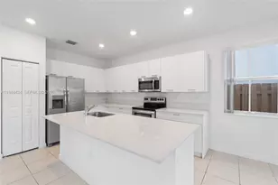 2405 NW 131st Cir, Miami, FL 33167 - Photo 18