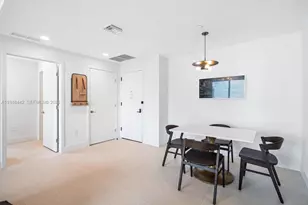 159 NE 6th St, Miami, FL 33132 - Photo 14