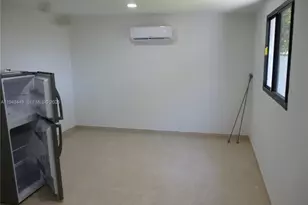 4611 SW 19th St, West Park, FL 33023 - Photo 10