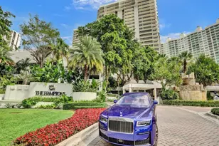 20281 E Country Club Dr, Aventura, FL 33180 - Photo 8