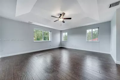 11374 NW 66th St, Doral, FL 33178 - Photo 30