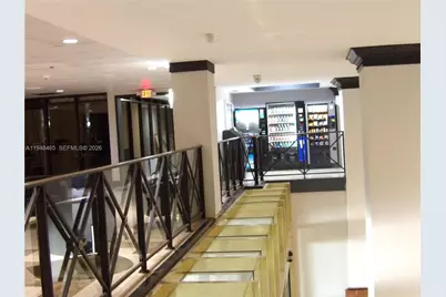 555 NE 15th St #14E, Miami, FL 33132 - Photo 18