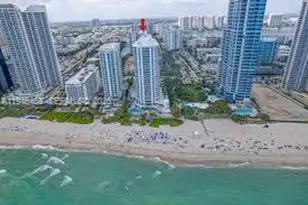 210 174th St, Sunny Isles Beach, FL 33160 - Photo 36