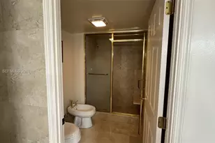 210 174th St, Sunny Isles Beach, FL 33160 - Photo 16