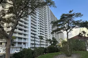 210 174th St, Sunny Isles Beach, FL 33160 - Photo 46