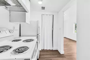 8329 NW 5th Ave, Miami, FL 33150 - Photo 10