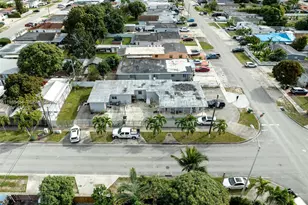 201 E 44th St, Hialeah, FL 33013 - Photo 38
