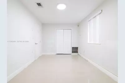 201 E 44th St, Hialeah, FL 33013 - Photo 36