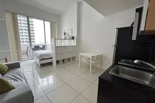 1750 N Bayshore Dr, Miami, FL 33132 - Photo 4