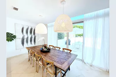 50 S Pointe Dr #TWN2, Miami Beach, FL 33139 - Photo 6