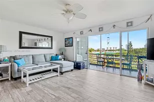 700 NE 14th Ave, Hallandale Beach, FL 33009 - Photo 8