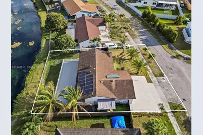 25921 SW 130th Ave, Homestead, FL 33032 - Photo 8