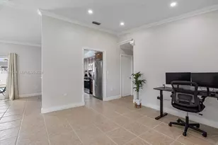 14855 SW 174th St, Miami, FL 33187 - Photo 8