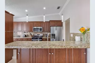 14855 SW 174th St, Miami, FL 33187 - Photo 6