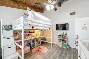 10340 Laurel Ct, Pembroke Pines, FL 33026 - Photo 18