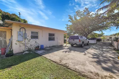 545 NW 142nd St, North Miami, FL 33168 - Photo 24