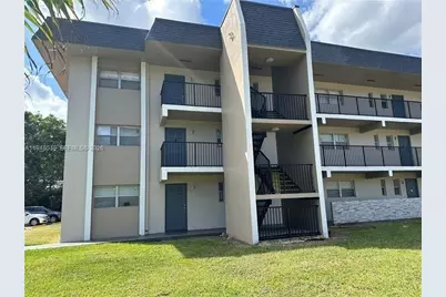 8040 N Colony Cir N #101, Tamarac, FL 33321 - Photo 12