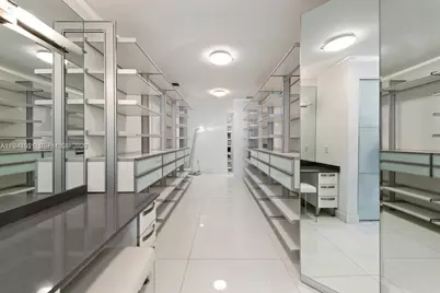 1040 Biscayne Blvd #4403, Miami, FL 33132 - Photo 20