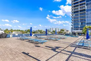 2017 S Ocean Dr, Hallandale Beach, FL 33009 - Photo 32