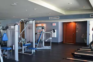 7900 Harbor Island Dr, North Bay Village, FL 33141 - Photo 18