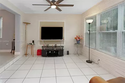 1308 Hollywood Blvd, Hollywood, FL 33019 - Photo 14