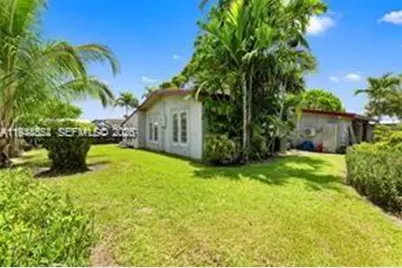 21321 NE 25th Ct, Miami, FL 33180 - Photo 42