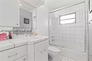 21321 NE 25th Ct, Miami, FL 33180 - Photo 26