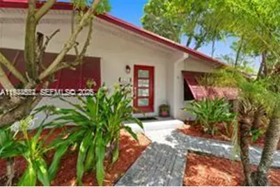 21321 NE 25th Ct, Miami, FL 33180 - Photo 4