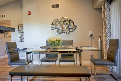 7610 Westwood Dr. #128, Tamarac, FL 33321 - Photo 8