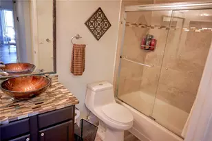 7610 Westwood Dr, Tamarac, FL 33321 - Photo 22