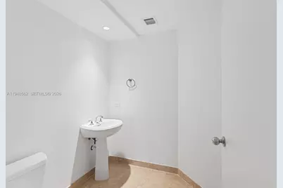 801 Brickell Key Blvd #1005, Miami, FL 33131 - Photo 6