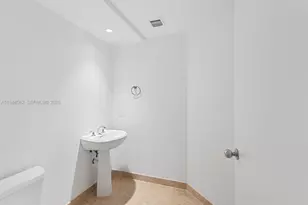 801 Brickell Key Blvd, Miami, FL 33131 - Photo 6