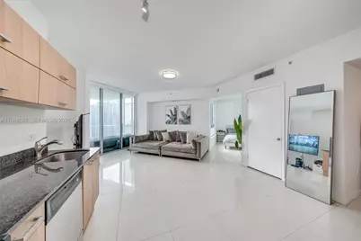 350 S Miami Ave #3408, Miami, FL 33130 - Photo 6