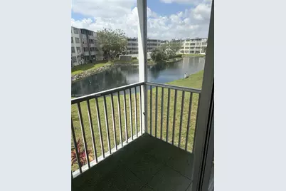 1700 NE 191st St #202, Miami, FL 33179 - Photo 2