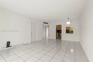 1700 NE 191st St, Miami, FL 33179 - Photo 14
