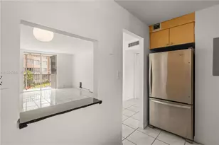 1700 NE 191st St, Miami, FL 33179 - Photo 10