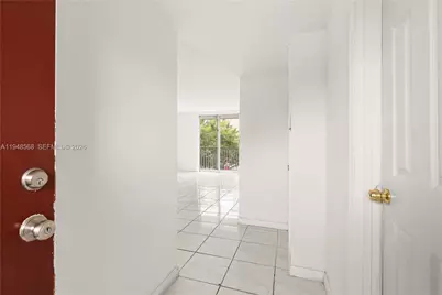 1700 NE 191st St #202, Miami, FL 33179 - Photo 6