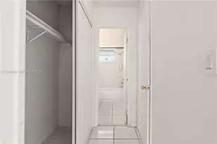 1700 NE 191st St, Miami, FL 33179 - Photo 16