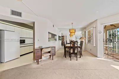 12600 SW 5th Ct #212L, Pembroke Pines, FL 33027 - Photo 8