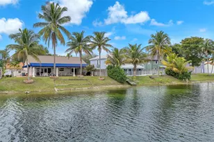 19211 NW 88th Ct, Hialeah, FL 33018 - Photo 48