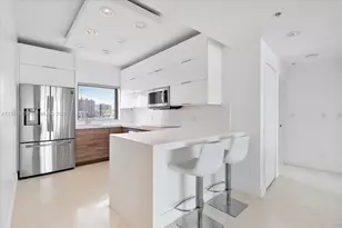 601 NE 36th St, Miami, FL 33137 - Photo 6