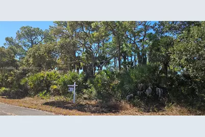 414 Valleybrook Drive, Labelle, FL 33935 - Photo 1